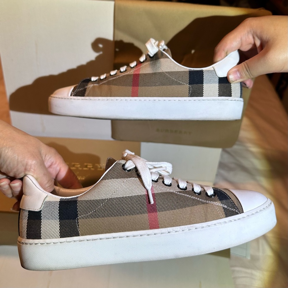 Burberry Westford Check sneakers size 37 - Picture 4 of 9